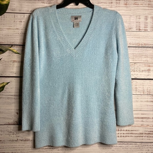 Was💲19! Junction West SUPER soft 3/4 sleeve light blue V-neck sweater Medium - Picture 14 of 14